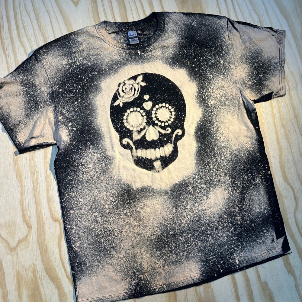 Gildan XL Mens Black Bleach Wash Sugar Skull Graphic T-Shirt Custom Tee